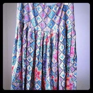 Women's clothing